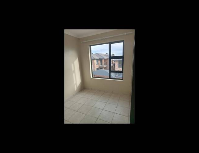 3 BEDROOM APARTMENT FOR SALE IN BENONI AH
